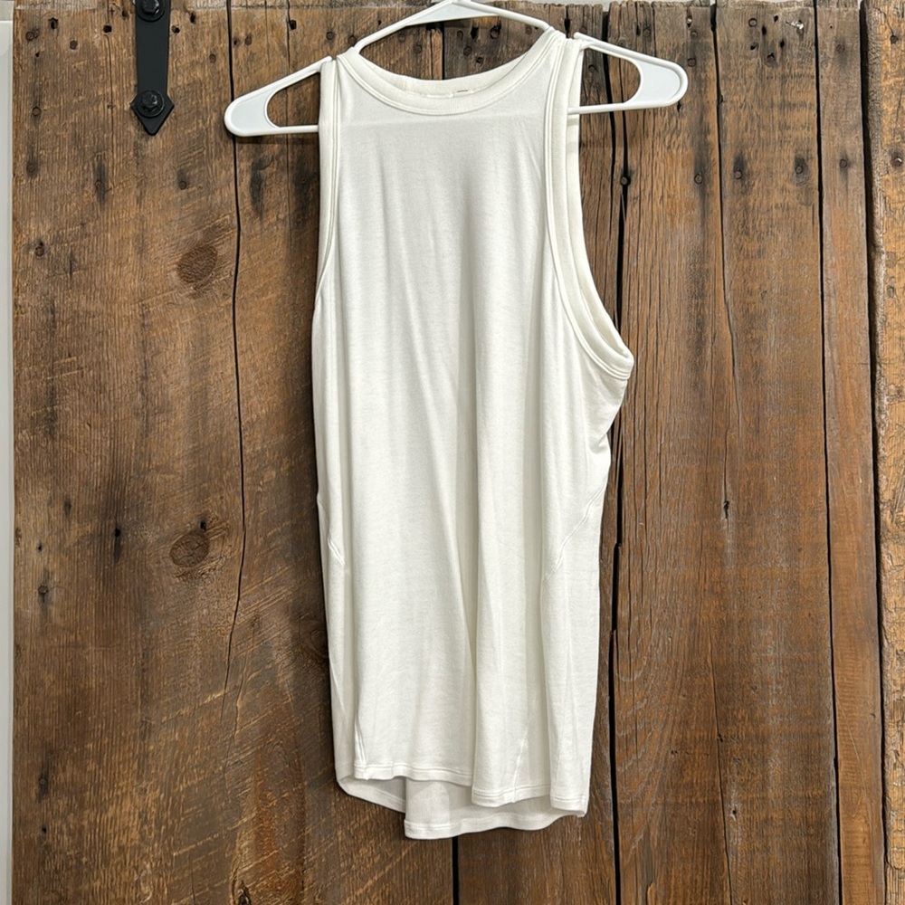 Lululemon hold right tank size 10